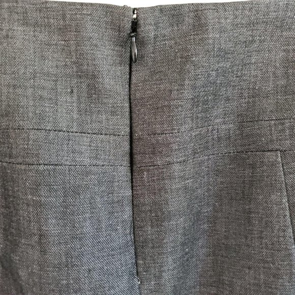 Express Gray Pencil Skirt 6 Stretch Career Casual Lightweight Zip Office Siren - Picture 4 of 7